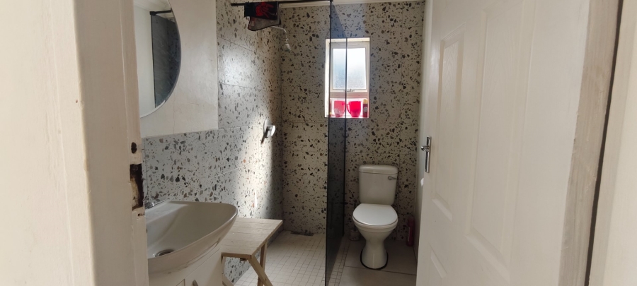 5 Bedroom Property for Sale in Westridge Western Cape